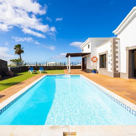 Vila Dragos *