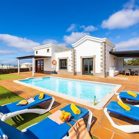 Dragos Villa Playa Blanca (Lanzarote)