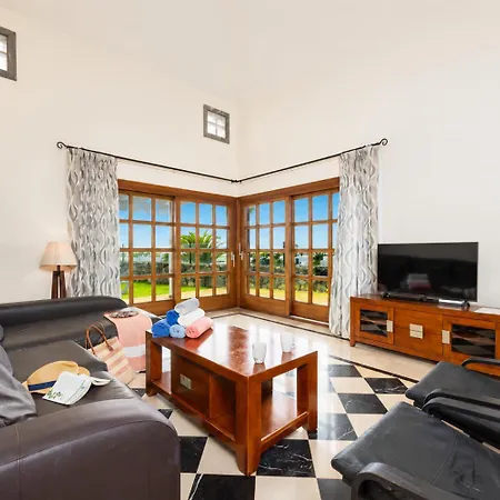 Dragos Villa *