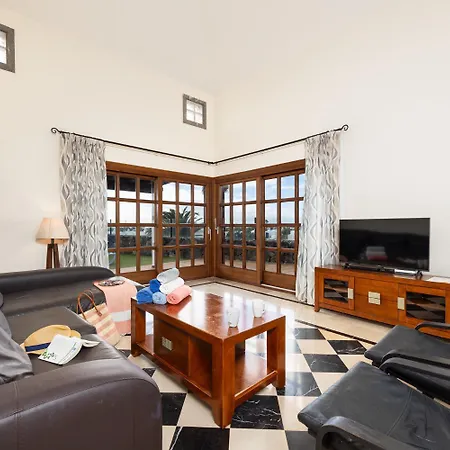 Dragos Villa Playa Blanca (Lanzarote)